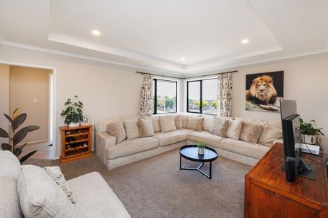 Photo of property in 8 Macdonald Heights, Feilding, 4702