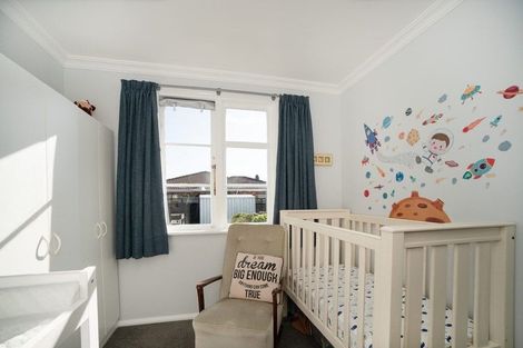 Photo of property in 19 College Street, Awapuni, Palmerston North, 4412