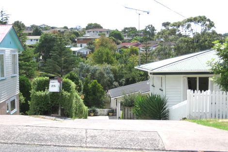 Photo of property in 2/23 Alexander Avenue, Torbay, Auckland, 0630