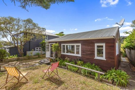 Photo of property in 18 Forest Lane, Raumati South, Paraparaumu, 5032