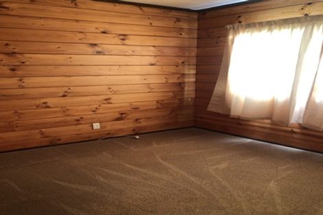 Photo of property in 5 Melia Grove, Goodwood Heights, Auckland, 2105