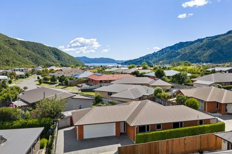 Photo of property in 23 Admiralty Place, Waikawa, Picton, 7220