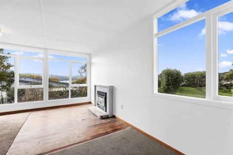 Photo of property in 70 Mana View Road, Paremata, Porirua, 5026