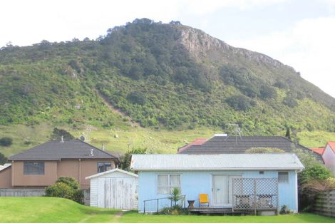 Photo of property in 17 Grace Avenue, Mount Maunganui, 3116