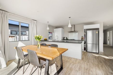 Photo of property in 210 Lakes Boulevard, Pyes Pa, Tauranga, 3112