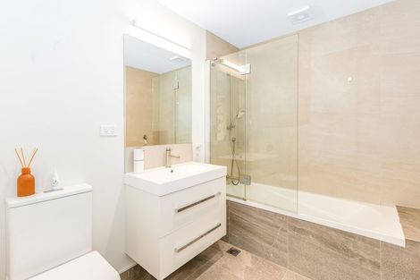 Photo of property in 25 Holystone Road, Whitby, Porirua, 5024