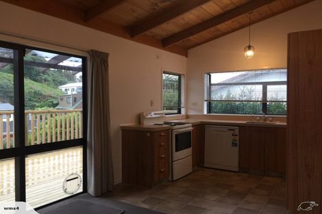 Photo of property in 48a Maratahu Street, Westown, New Plymouth, 4310