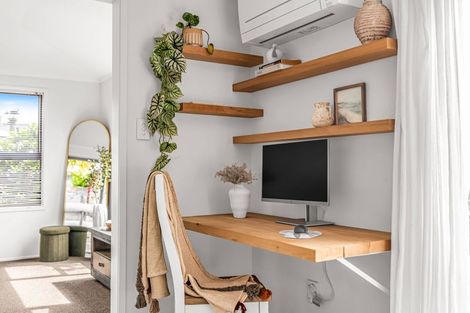 Photo of property in 6 Rautawhiri Road, Helensville, 0800