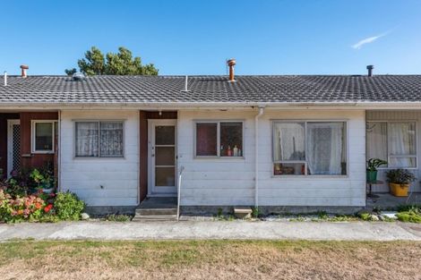 Photo of property in 6/10 Petherick Crescent, Johnsonville, Wellington, 6037