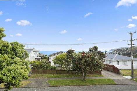 Photo of property in 28a Matatiro Street, Titahi Bay, Porirua, 5022