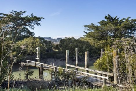 Photo of property in 55 Parakai Avenue, Parakai, 0830