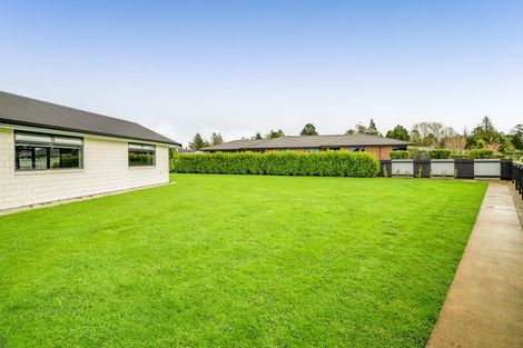 Photo of property in 26 Mercade Close, Stratford, 4332