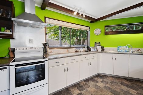 Photo of property in 18 Butler Place, Te Kamo, Whangarei, 0112