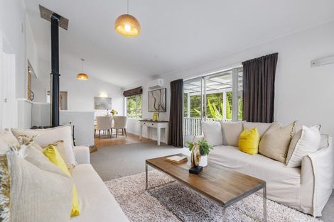 Photo of property in 3 Willowbrook Place, Titirangi, Auckland, 0604