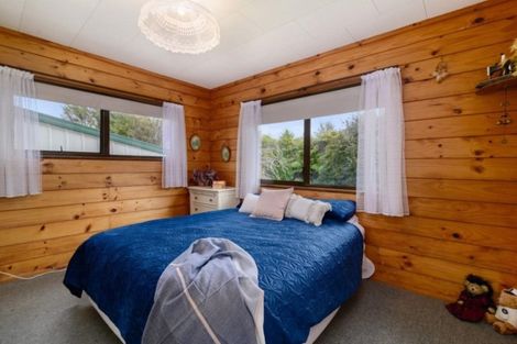 Photo of property in 14 Umuroa Street, Mamaku, 3020