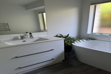 Photo of property in 14 Hillcrest Street, Tirau, 3410