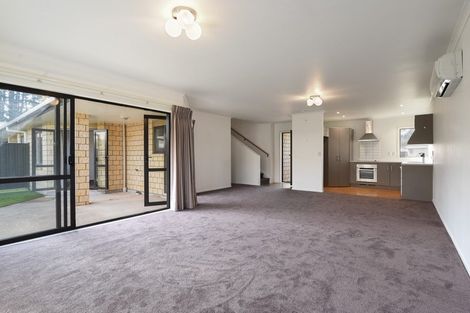 Photo of property in 14/64 Kawaha Point Road, Kawaha Point, Rotorua, 3010