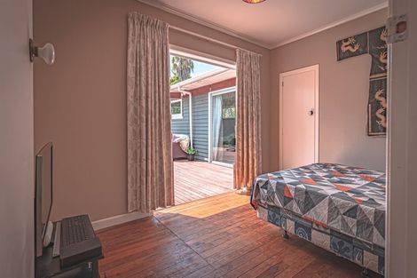 Photo of property in 734 Okahukura Road, Tapora, Wellsford, 0977