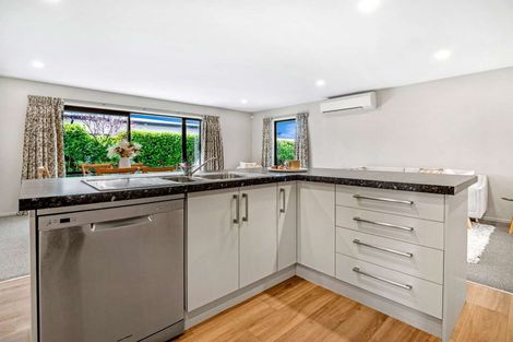 Photo of property in 38 Meyer Crescent, Halswell, Christchurch, 8025