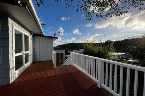 Photo of property in 2/69 Simon Ellice Drive, Bayview, Auckland, 0629