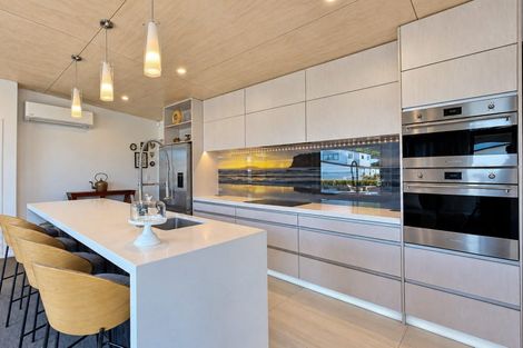 Photo of property in 120 Aickin Road, Whangamata, 3620