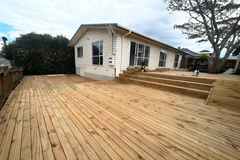 Photo of property in 1/42 Pomaria Road, Henderson, Auckland, 0610