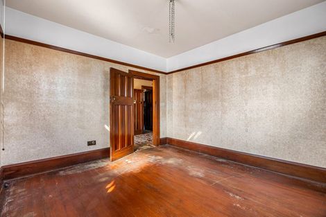 Photo of property in 28 Gamblins Road, Saint Martins, Christchurch, 8022