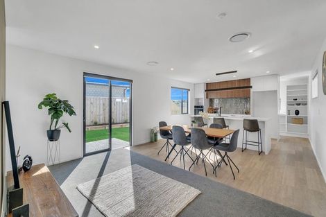 Photo of property in 14 Greig Crescent, Amberley, 7481