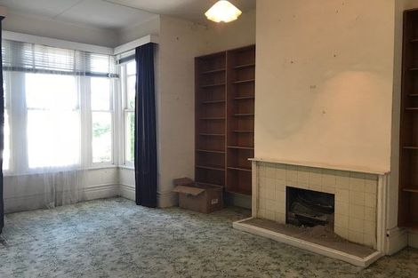 Photo of property in 18 Talavera Terrace, Kelburn, Wellington, 6012