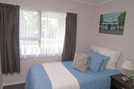 Photo of property in 75a Willis Road, Papakura, 2110