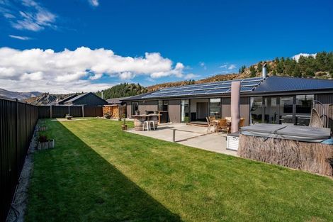 Photo of property in Luggate Park, 15 Cooper Crescent, Luggate, Wanaka, 9383