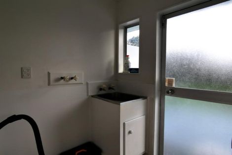 Photo of property in 73 Chichester Drive, Rosehill, Papakura, 2113