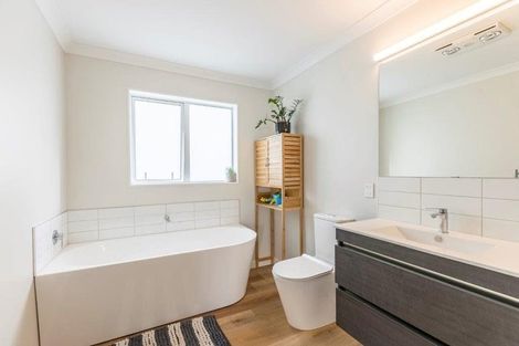 Photo of property in 110 The Drive, Otaihanga, Paraparaumu, 5032