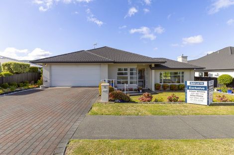 Photo of property in 17 Acacia Bay Road, Nukuhau, Taupo, 3330