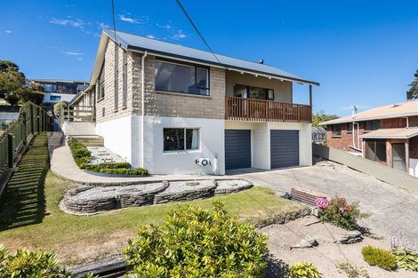 Photo of property in 47 Elwyn Crescent, Green Island, Dunedin, 9018