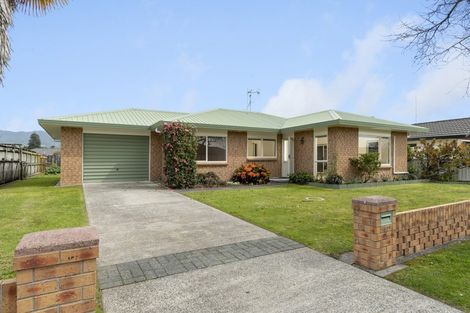 Photo of property in 32 Highfields Drive, Katikati, 3129