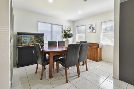 Photo of property in 15 Elias Court, The Gardens, Auckland, 2105