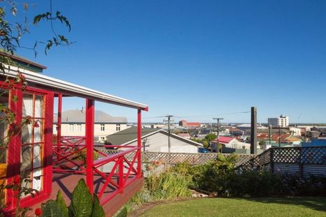 Photo of property in 1 Alexander Street, Greymouth, 7805