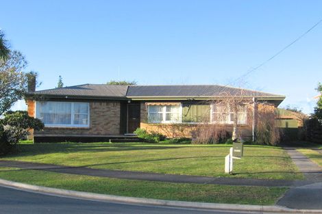 Photo of property in 16 Paulette Place, Queenwood, Hamilton, 3210