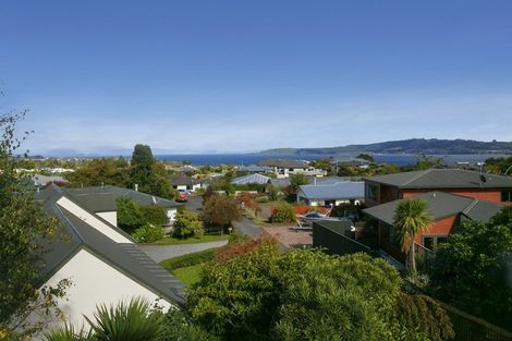 Photo of property in 6 Astelia Way, Waipahihi, Taupo, 3330