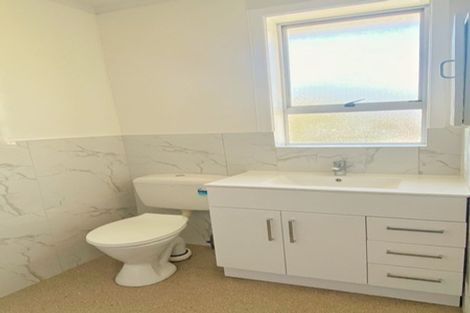 Photo of property in 63 Tiverton Road, Avondale, Auckland, 0600