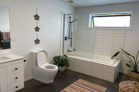 Photo of property in 49a Fox Street, Featherston, 5710