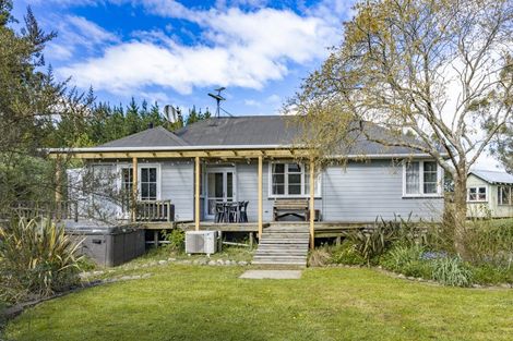 Photo of property in 2096 Masterton Stronvar Road, Stronvar, Masterton, 5890