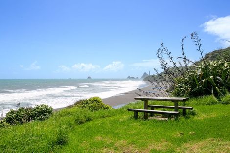 Photo of property in 13 Washer Road, Omata, New Plymouth, 4374