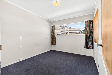 Photo of property in 37 Garland Drive, St Andrews, Hamilton, 3200