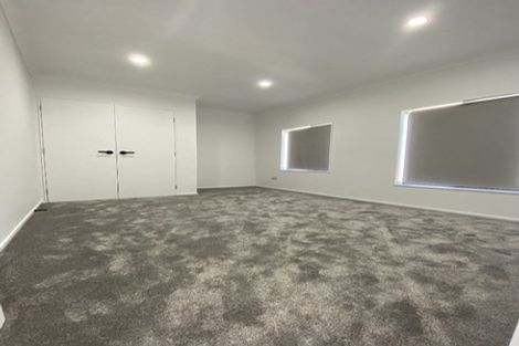 Photo of property in 14a Goldnib Place, Randwick Park, Auckland, 2105