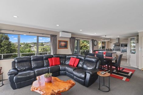 Photo of property in 39 Homestead Place, Welcome Bay, Tauranga, 3112