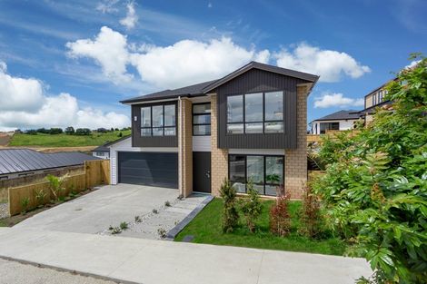 Photo of property in 10 Rockpool Road, Orewa, 0931