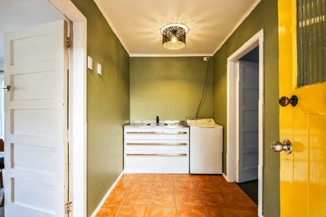 Photo of property in 822 Motukawa Road, Tarata, Inglewood, 4387