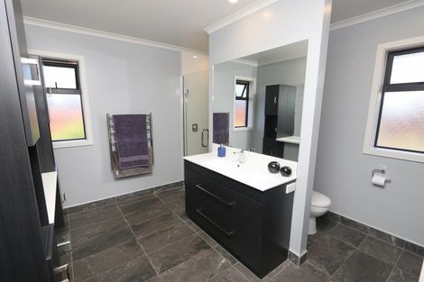 Photo of property in 9 Whiteoak Grove, Tinwald, Ashburton, 7700